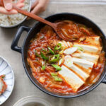 canh kim chi thịt bò – daotaobeptruong